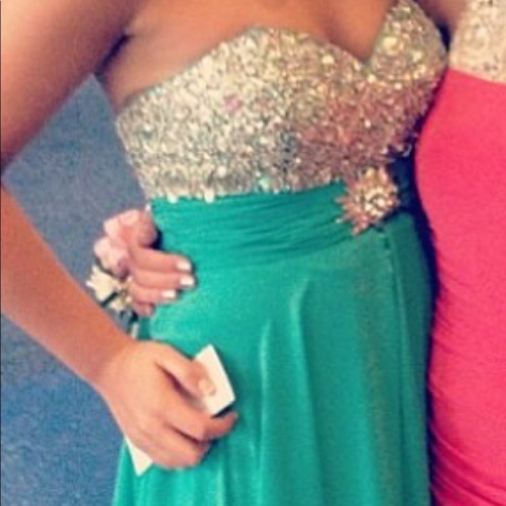 Strapless Prom Gown - Picture 2 of 3